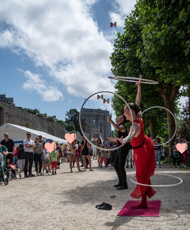 du jonglage de haute performance, même en pleine rue