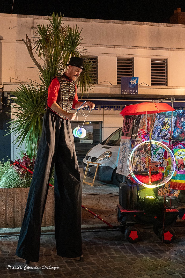 du jonglage lumineux pour éclairer vos soirées