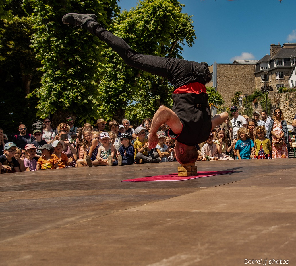 Pandora et Sylvestre